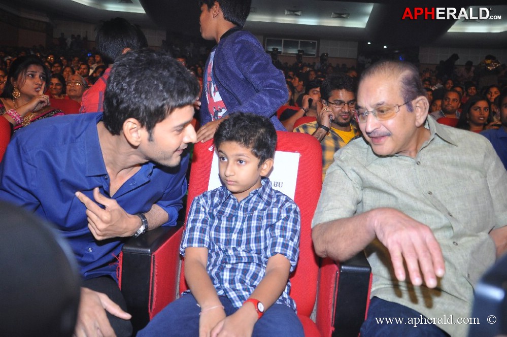 1 Nenokkadine Audio Launch 2