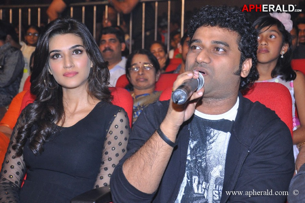 1 Nenokkadine Audio Launch 3