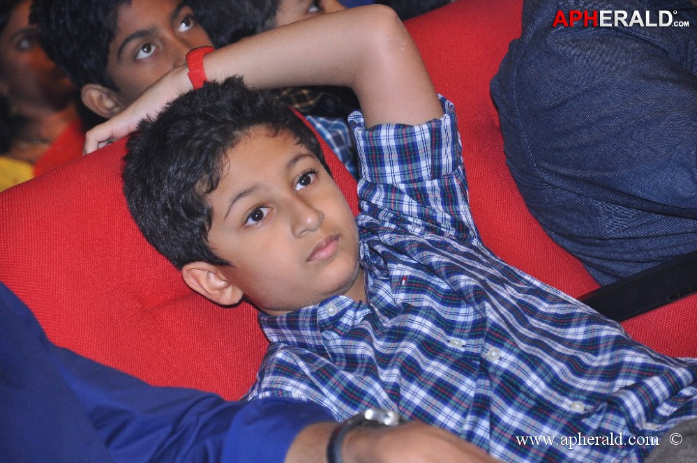 1 Nenokkadine Audio Launch 3