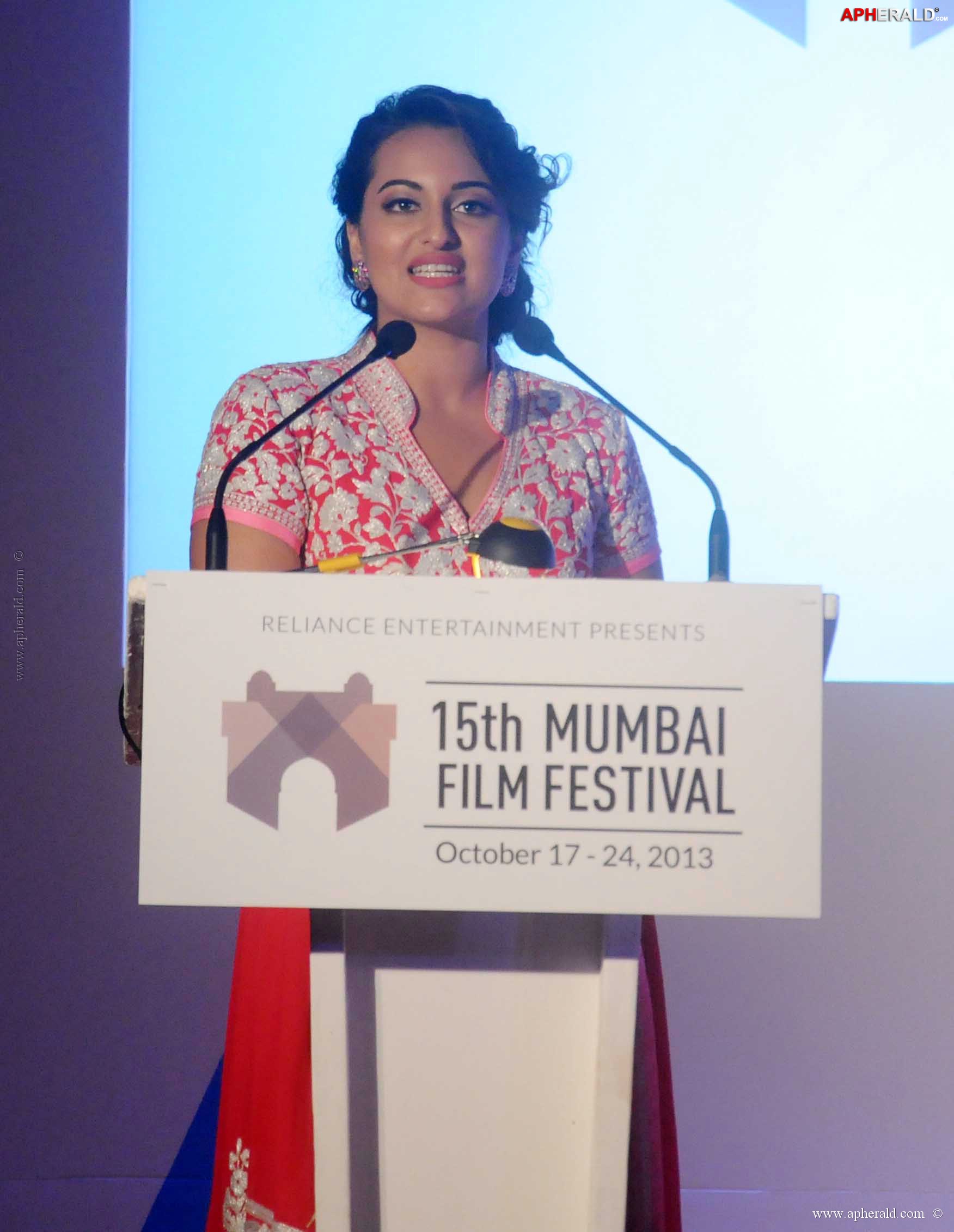 15th Mumbai Film Festival Opening 