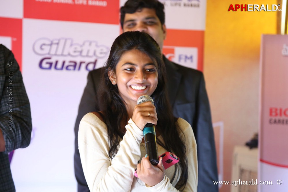 92.7 Big FM Gillete Guard Big Disha Event