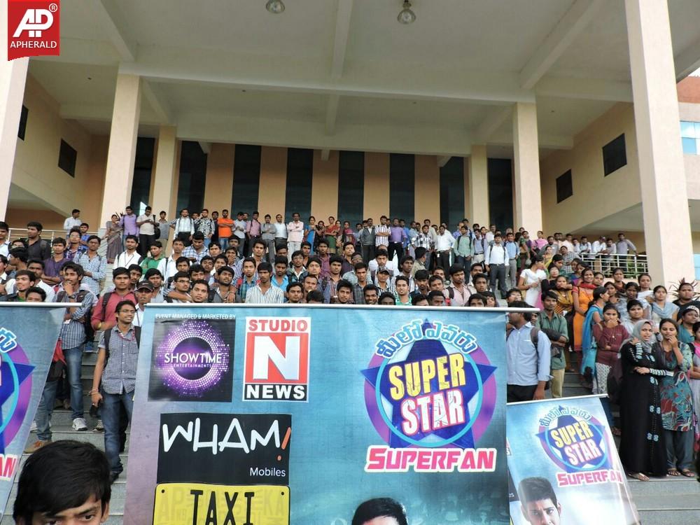 Aagadu Super Fan Contest Pics