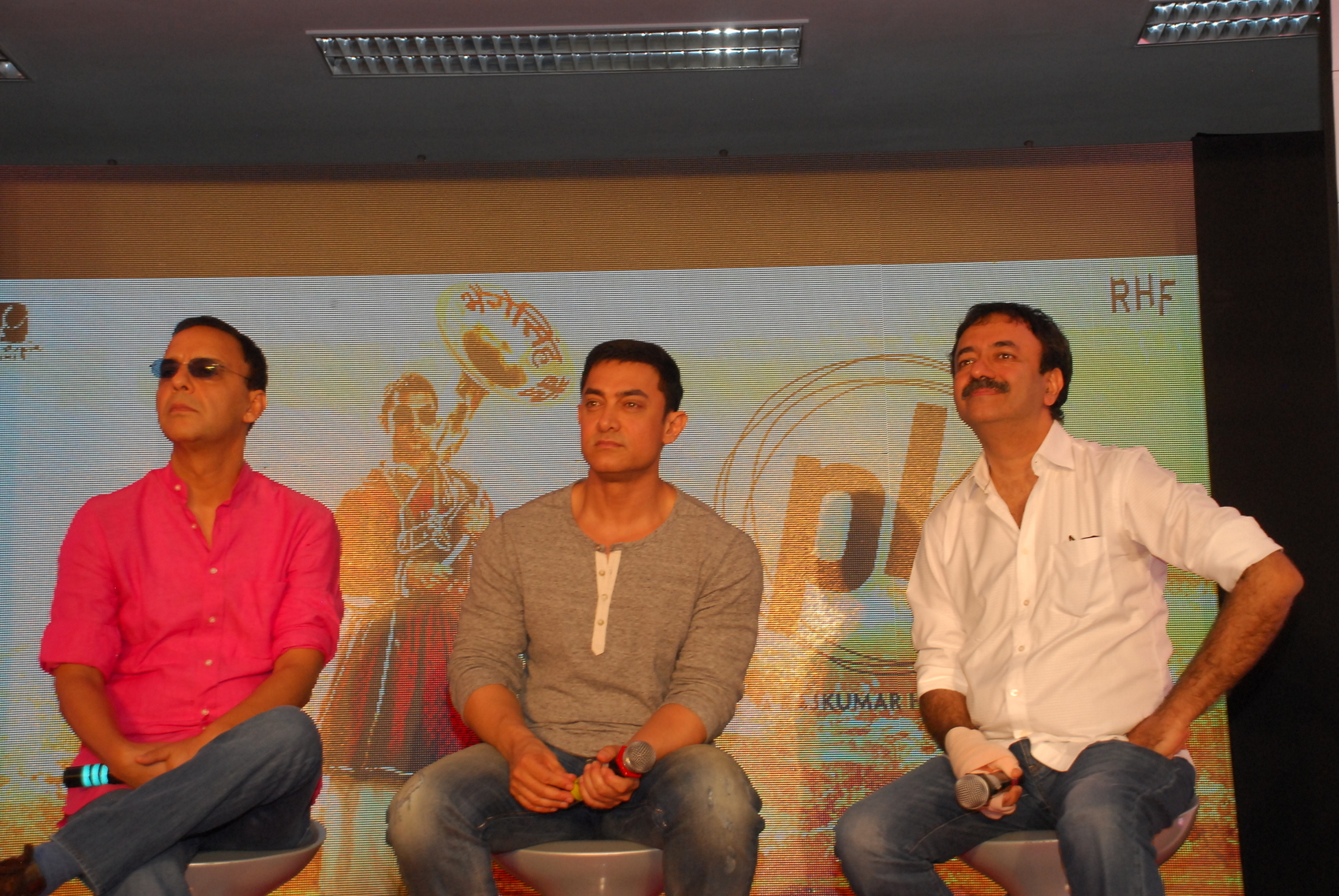 Aamir Khan Launches PK 2nd Poster