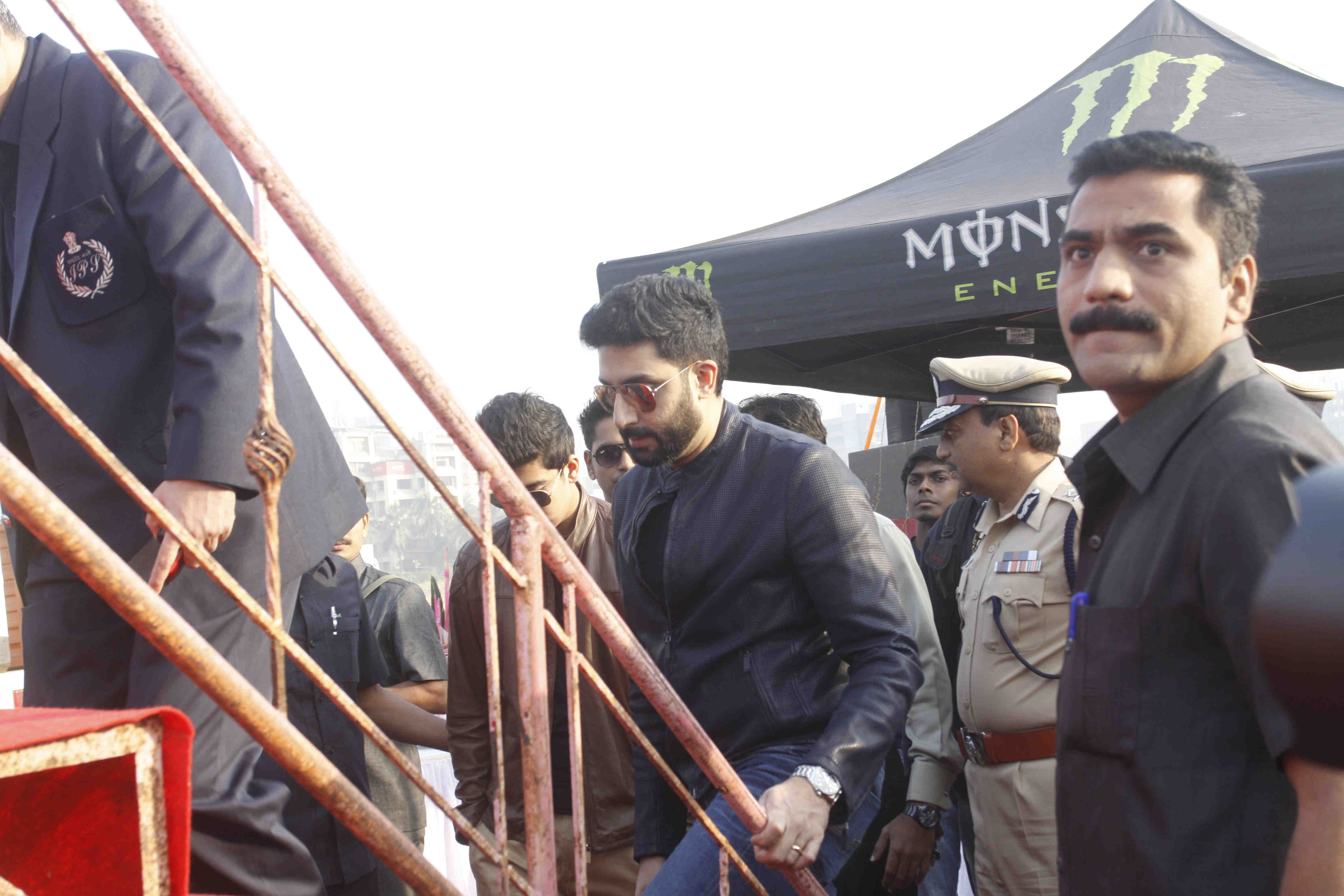 Abhishek Bachchan Flag Off Ride For Safety 2014 Event