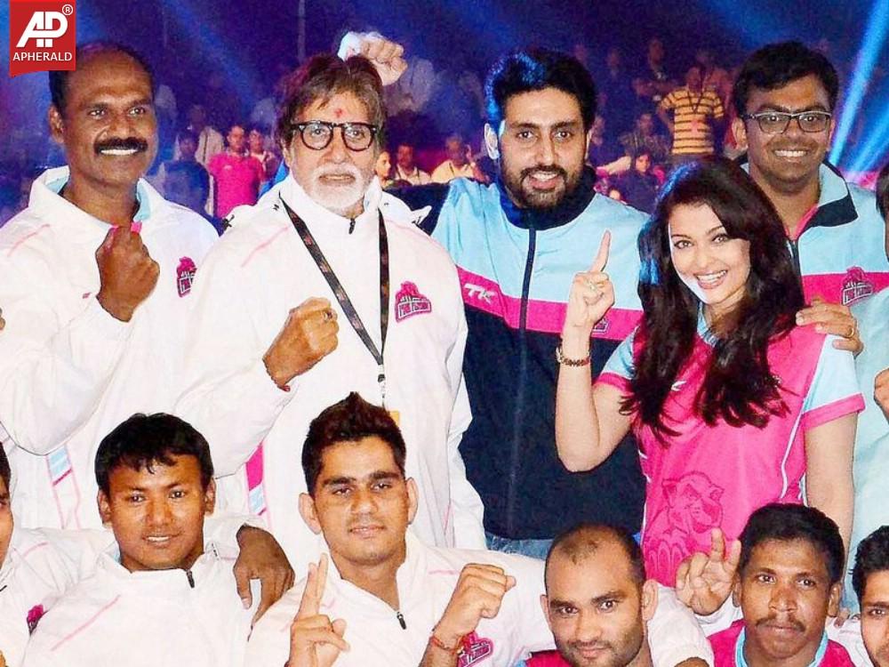 Aishwarya n Amitabh Cheer On Abhishek Bachchan's Kabbadi Team