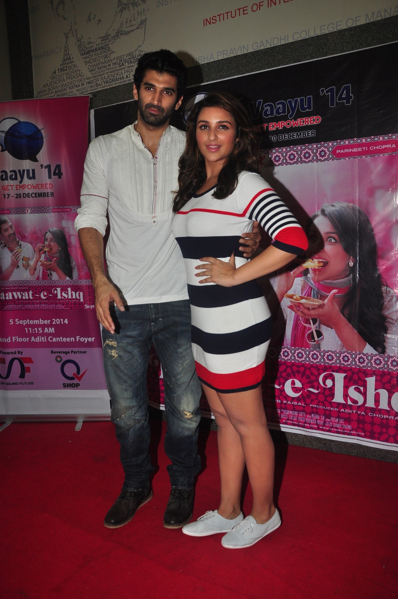 Aditya Kapur and Pareeniti Chopra Kick Start At NMIMS College Festival