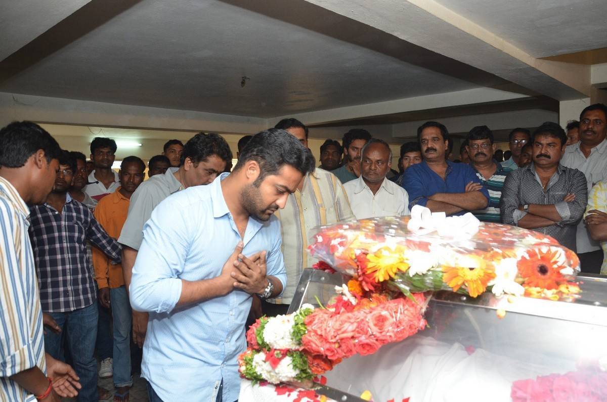 Ahuti Prasad Condolences Photos