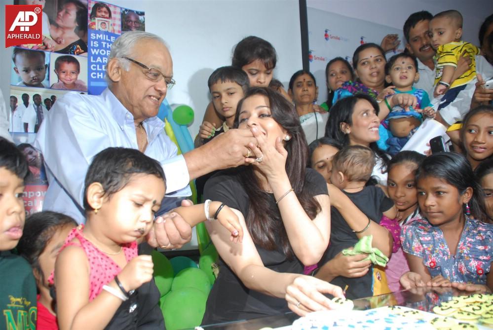 Aishwarya Rai Celebrates 20th Anniversary of Miss World Title Win