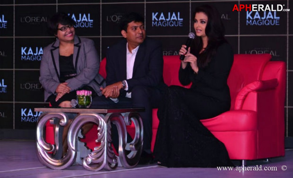 Aishwarya Rai launches Kajal Magique Photos