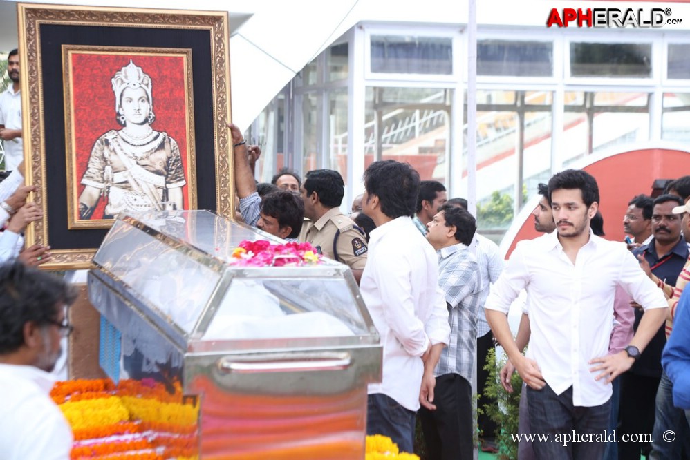 Akkineni Nageswara Rao Condolences Photos