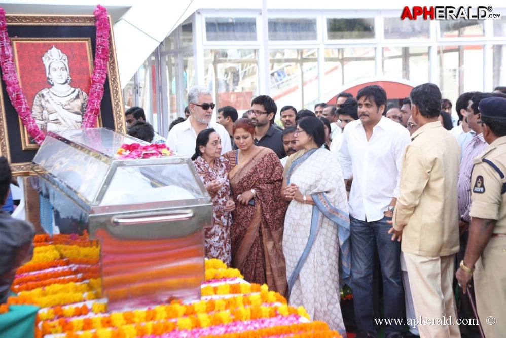 Akkineni Nageswara Rao Condolences Photos