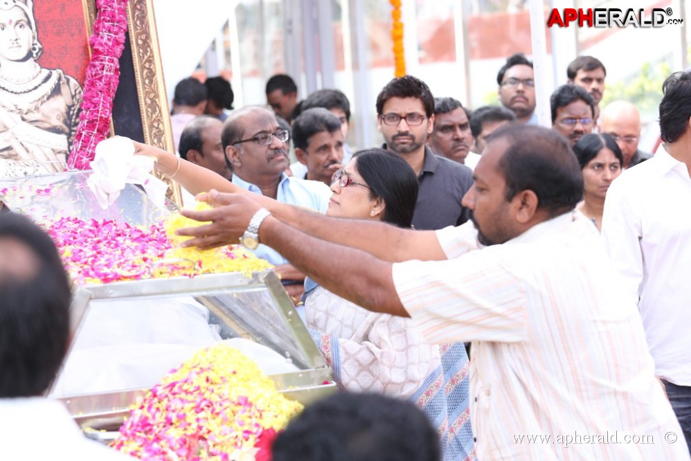 Akkineni Nageswara Rao Condolences 1