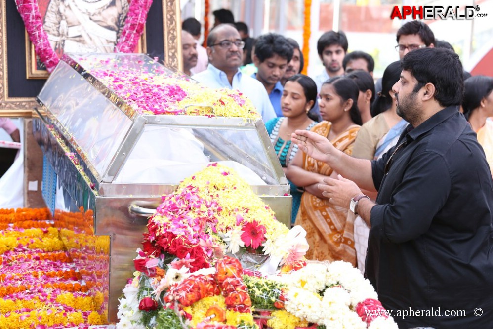 Akkineni Nageswara Rao Condolences 1