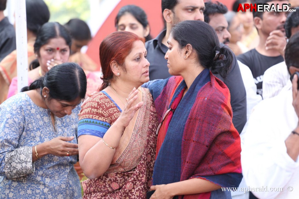 Akkineni Nageswara Rao Condolences 1