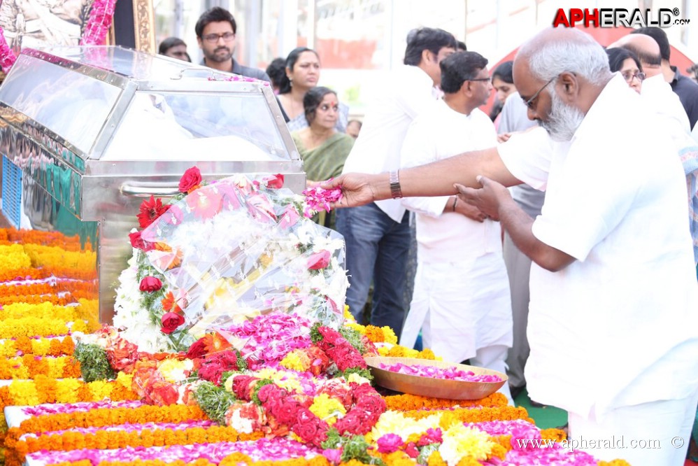 Akkineni Nageswara Rao Condolences 1