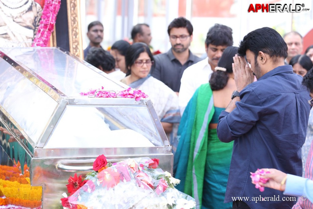 Akkineni Nageswara Rao Condolences 1