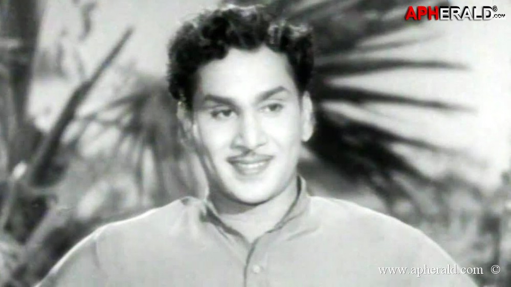 Akkineni Nageswara Rao Died