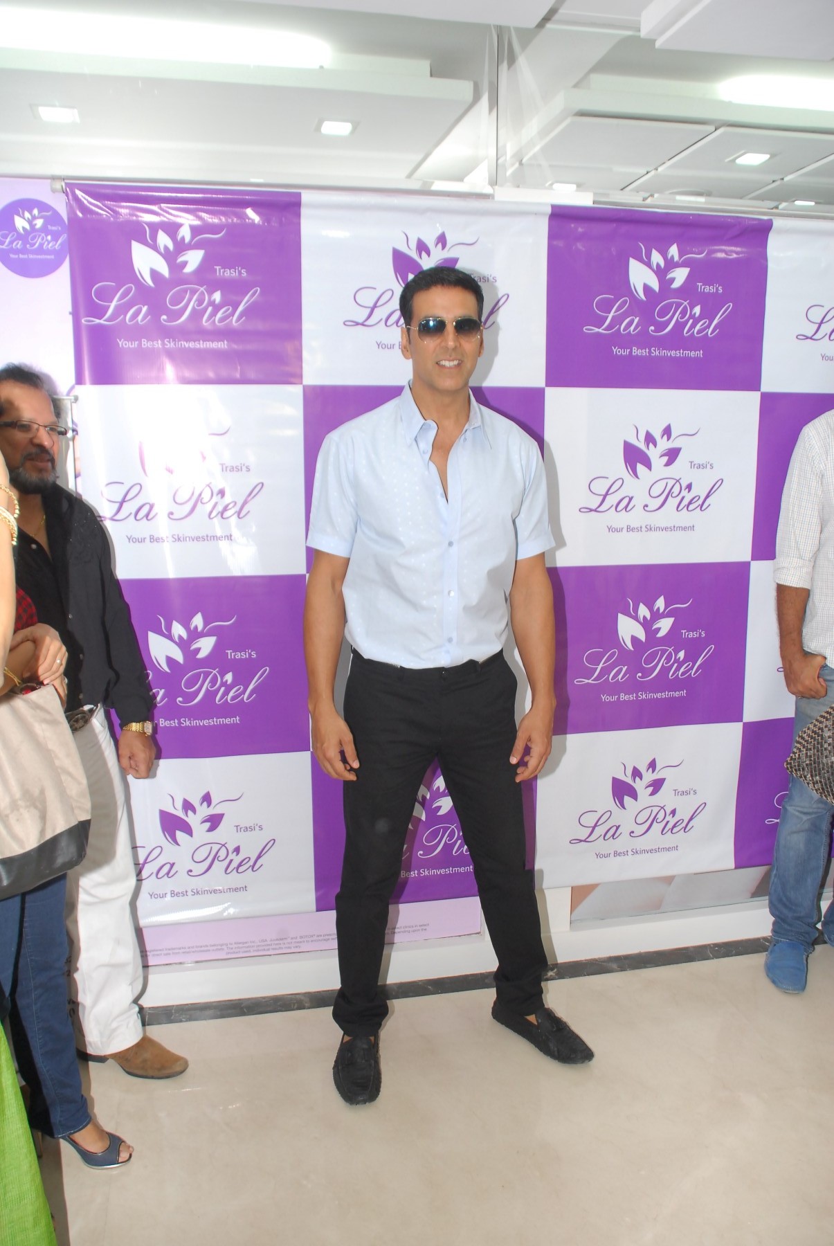 Akshay Kumar Launch La Piel Skin Clinic