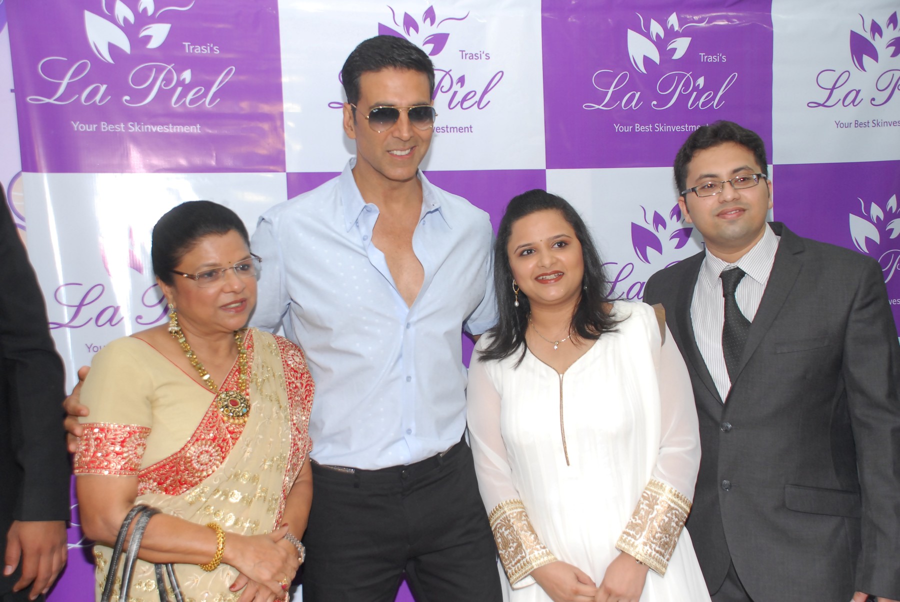 Akshay Kumar Launch La Piel Skin Clinic