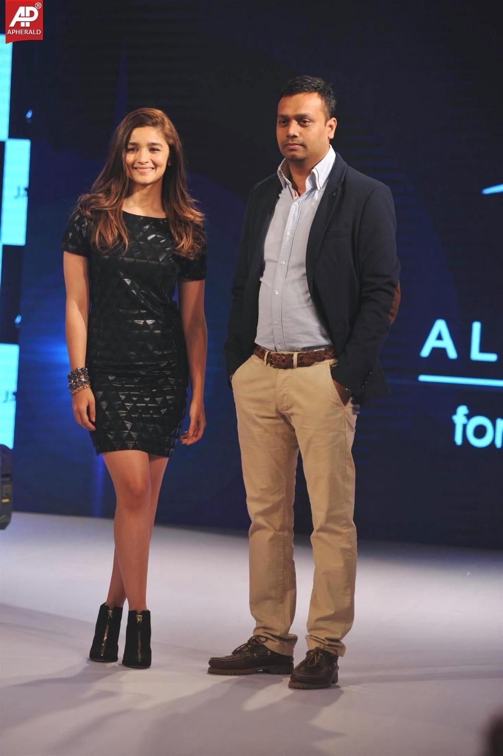 Alia Bhatt Unveiled The 'Alia Bhatt for Jabong' Collection