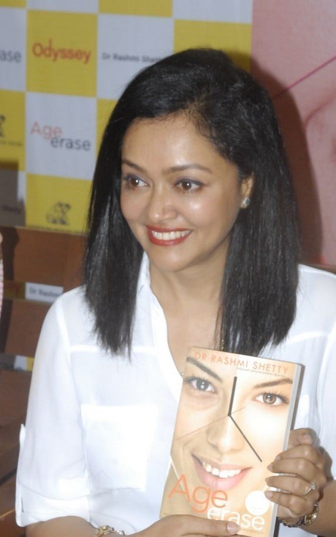 Amala and Tamanna at Age Erase Book Launch
