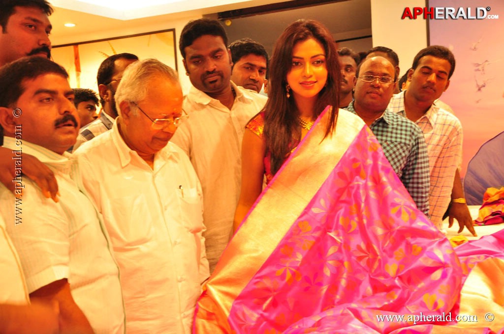 Amala Paul Launch Kalanikethan
