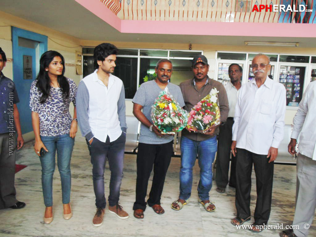 AMAT Unit Visits Hyd Theatres