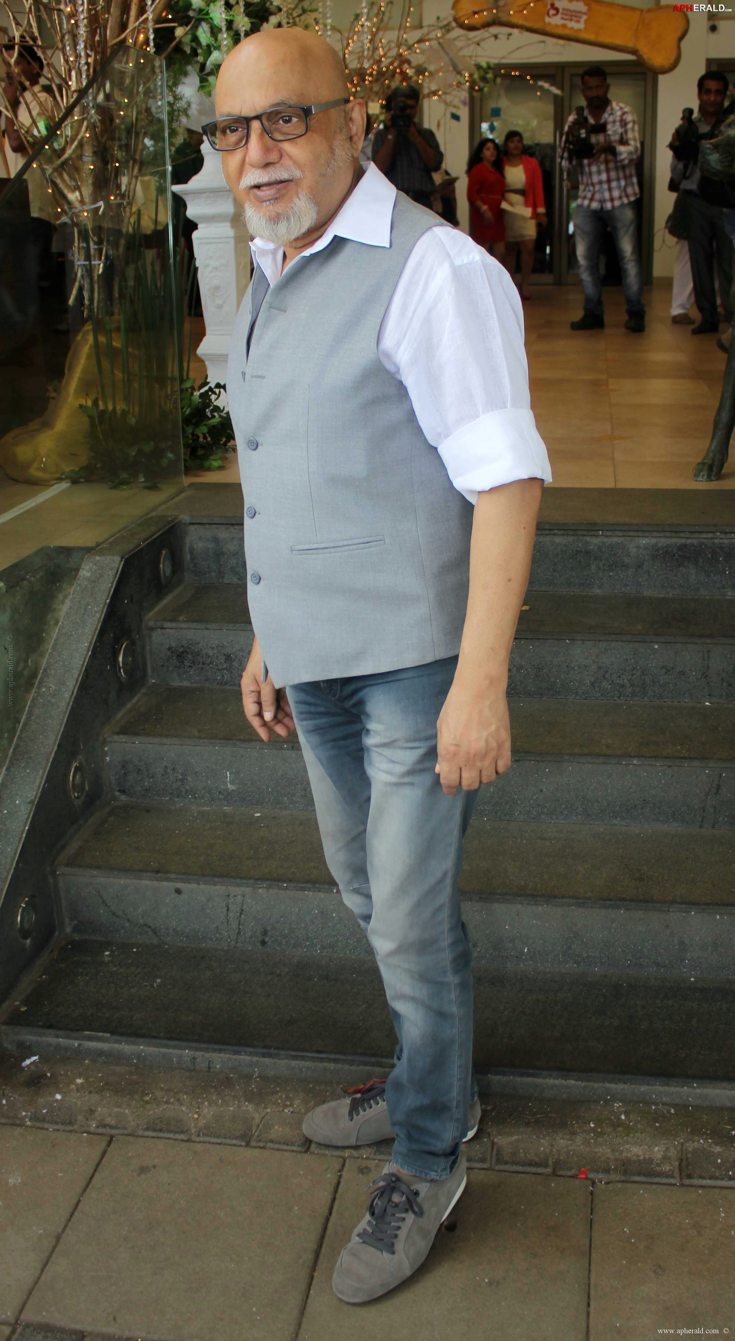 Amitabh at Pawsitive People's Awards