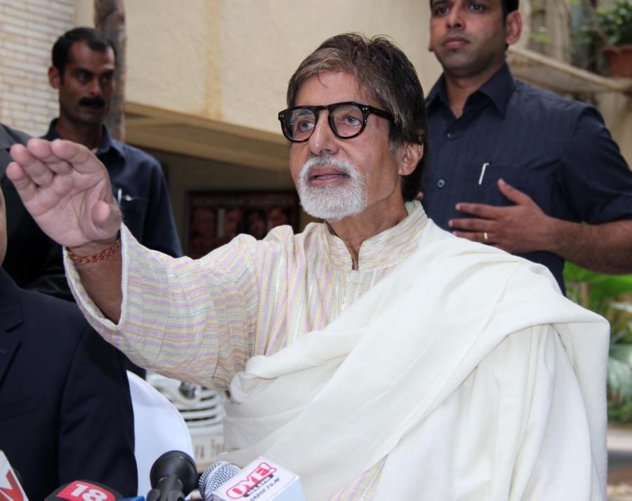 Amitabh Bachchan's 71st Birth Day Pics