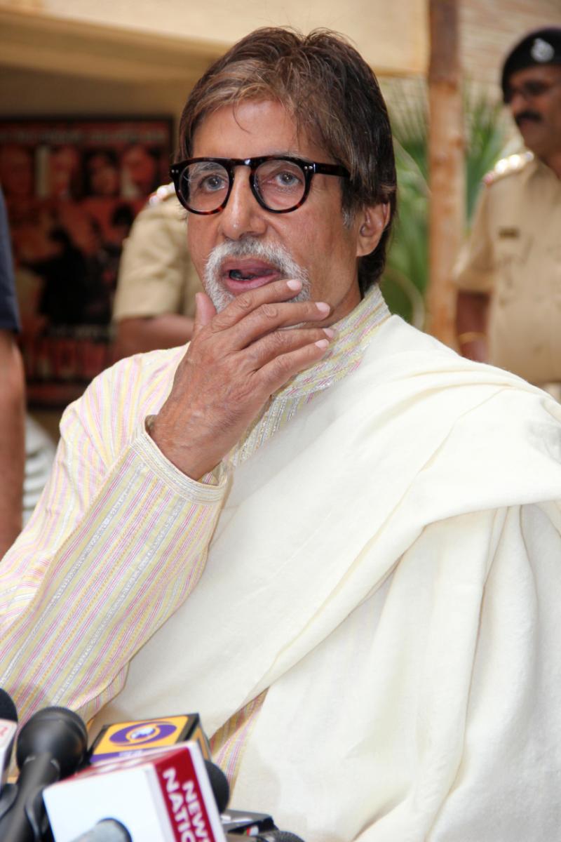 Amitabh Bachchan's 71st Birth Day Pics