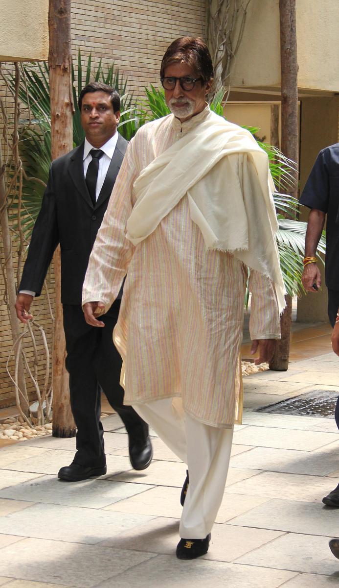 Amitabh Bachchan's 71st Birth Day Pics