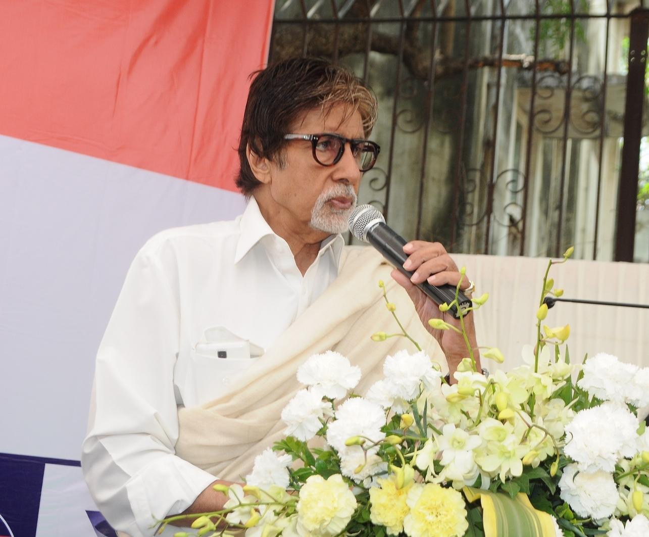 Amitabh Bachchan Launch Advanced Eye Care Technology