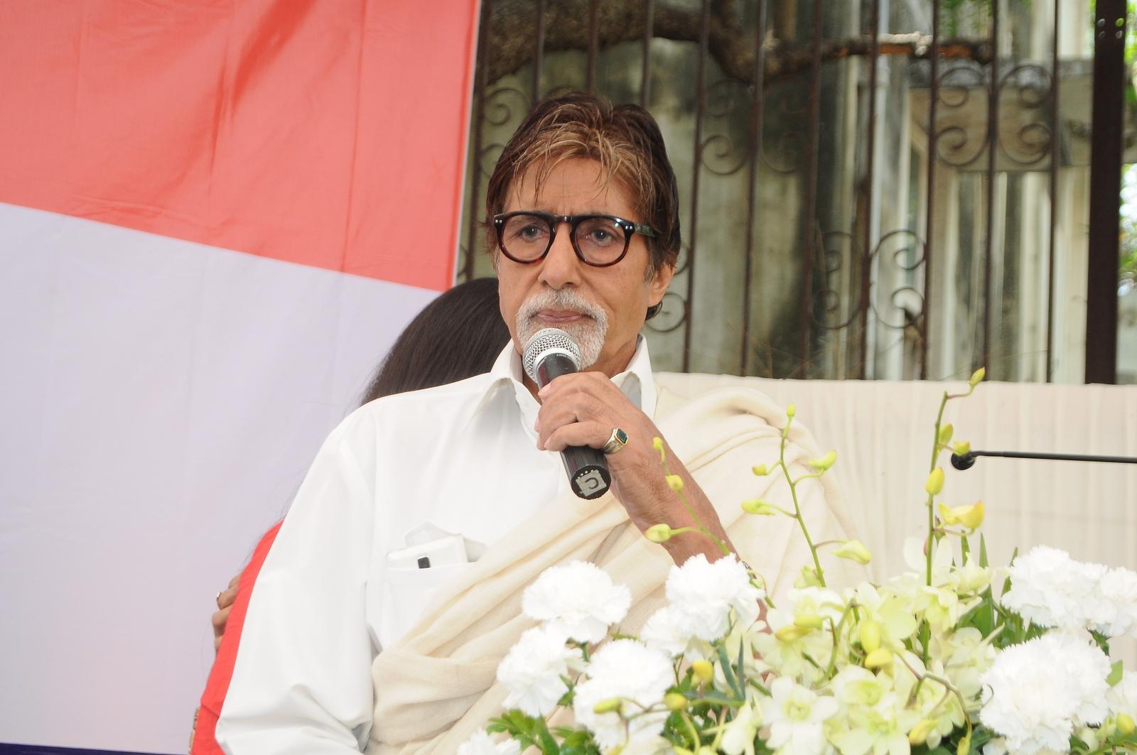 Amitabh Bachchan Launch Advanced Eye Care Technology