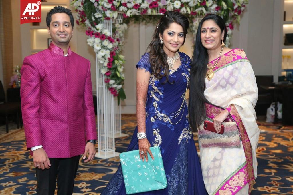 Anchor Ramya and Aparajith Wedding Reception