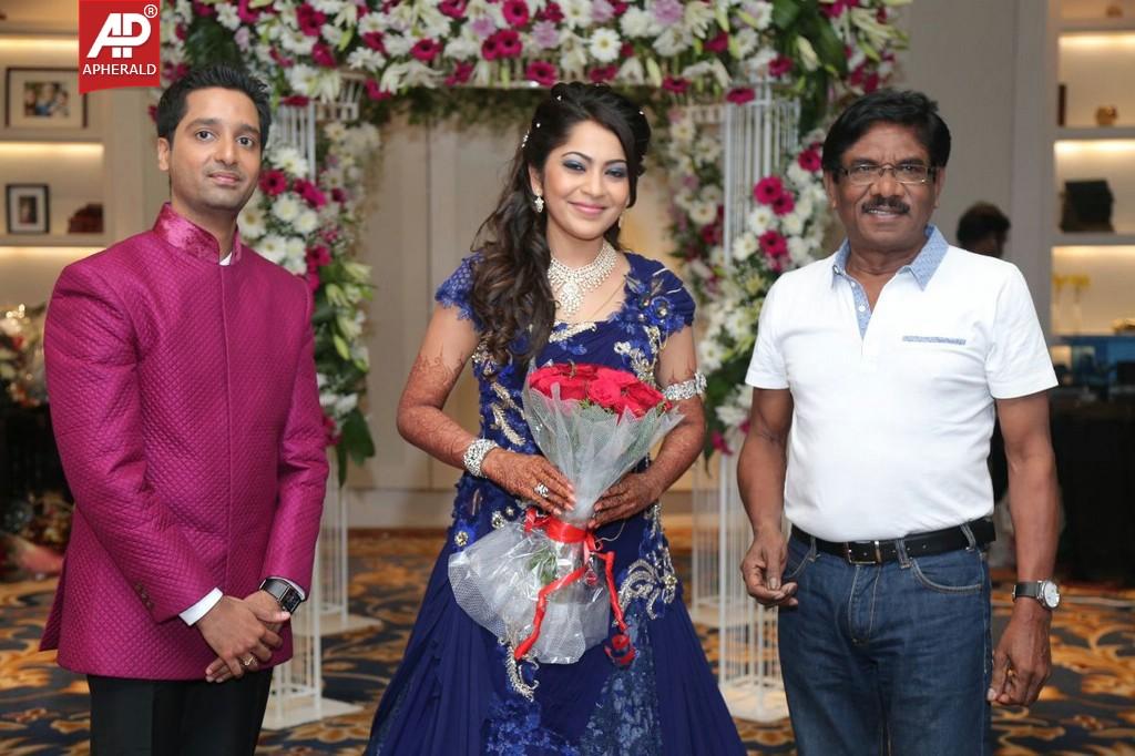 Anchor Ramya and Aparajith Wedding Reception