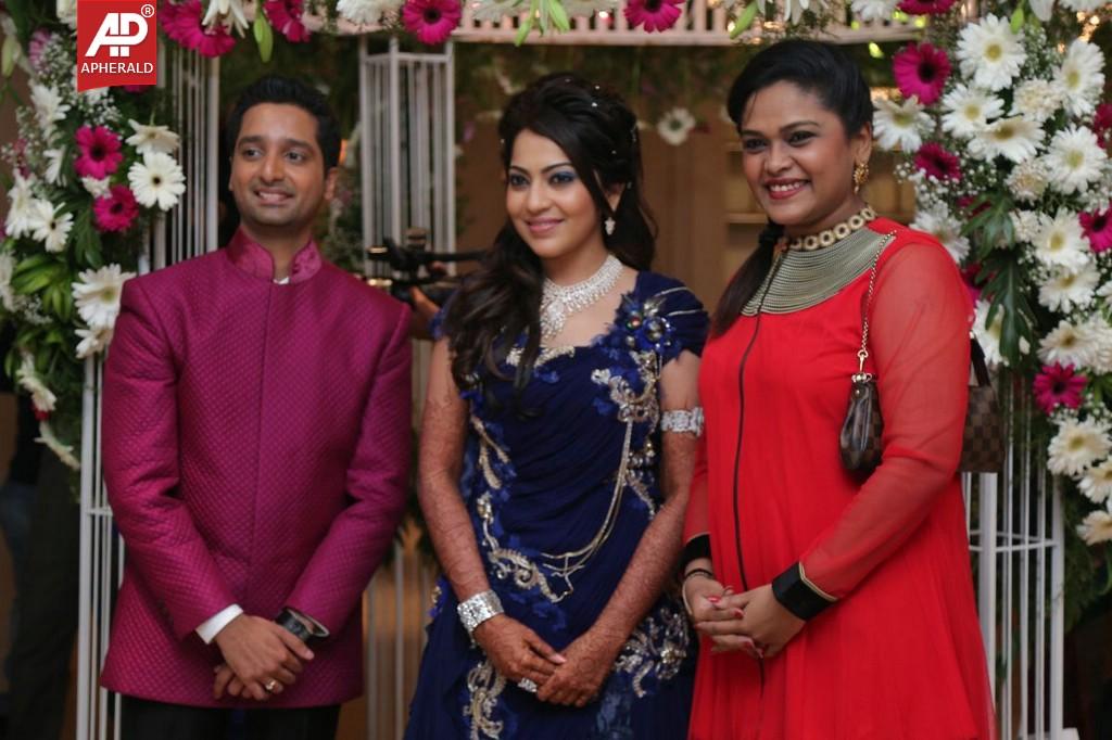 Anchor Ramya and Aparajith Wedding Reception