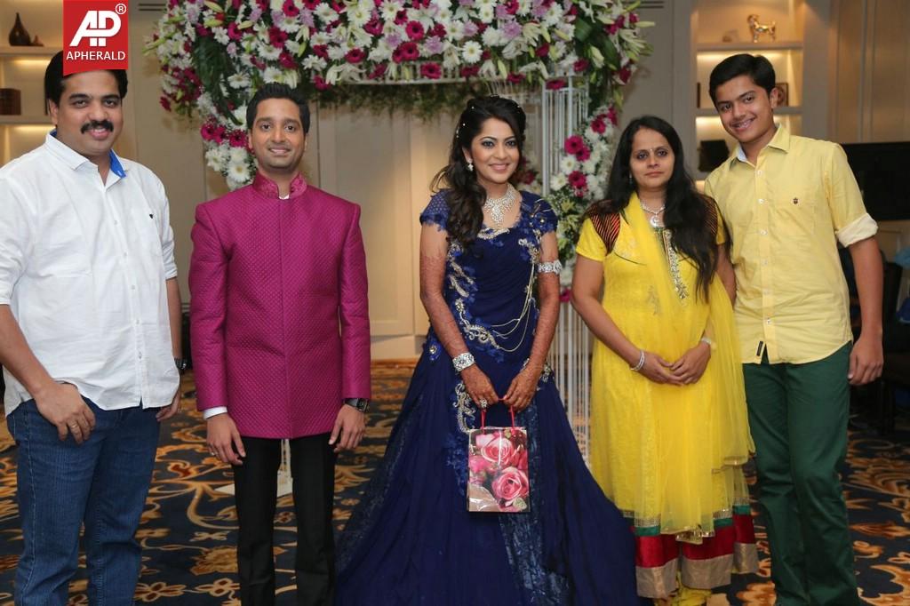 Anchor Ramya and Aparajith Wedding Reception