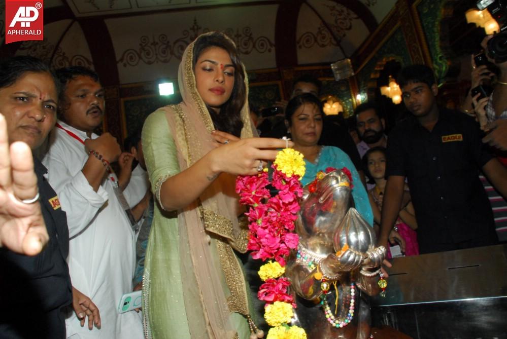 Priyanka Chopra at Andheri Cha Raja Ganesh Pandal