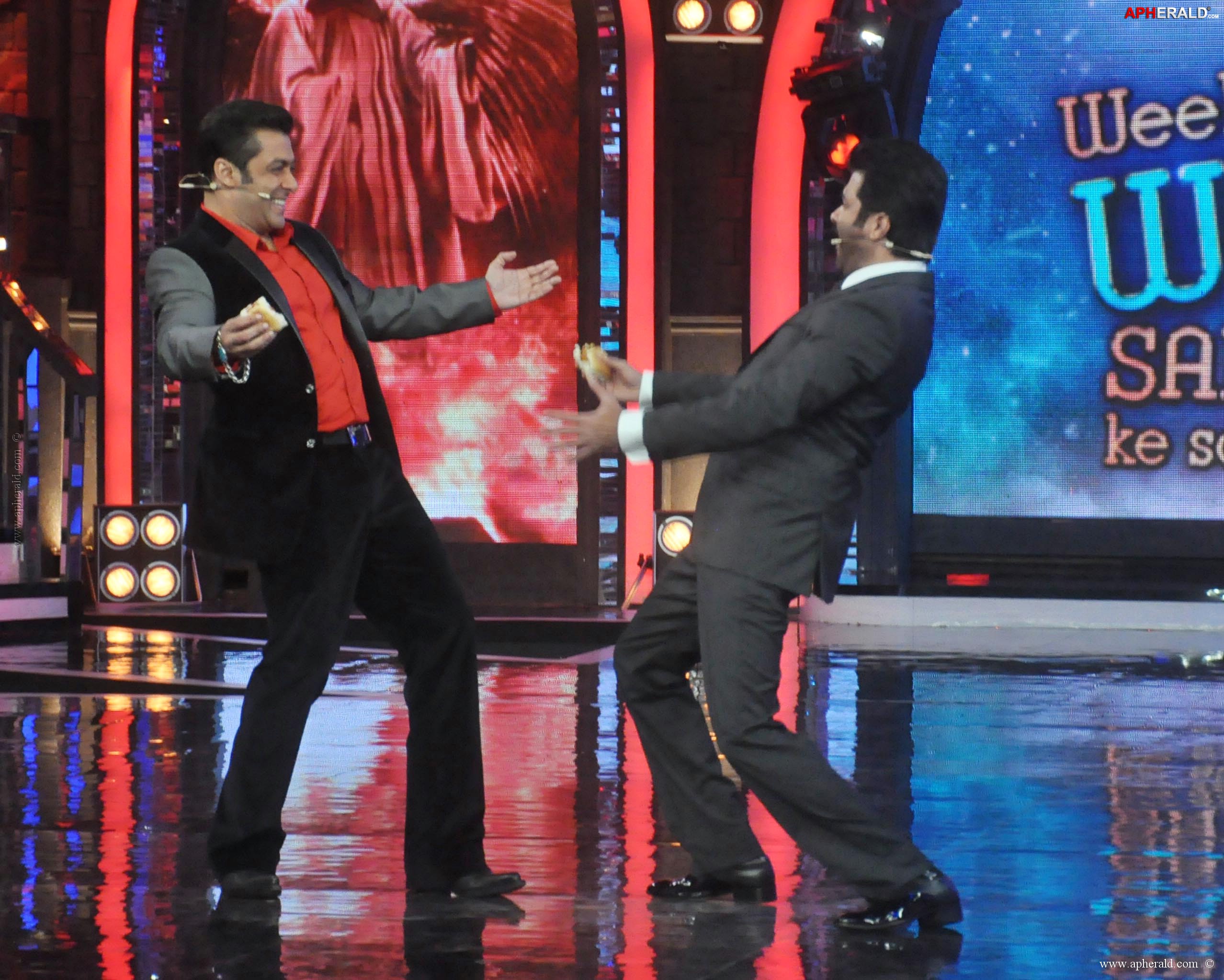 Anil Kapoor on the sets of Bigg Boss 7