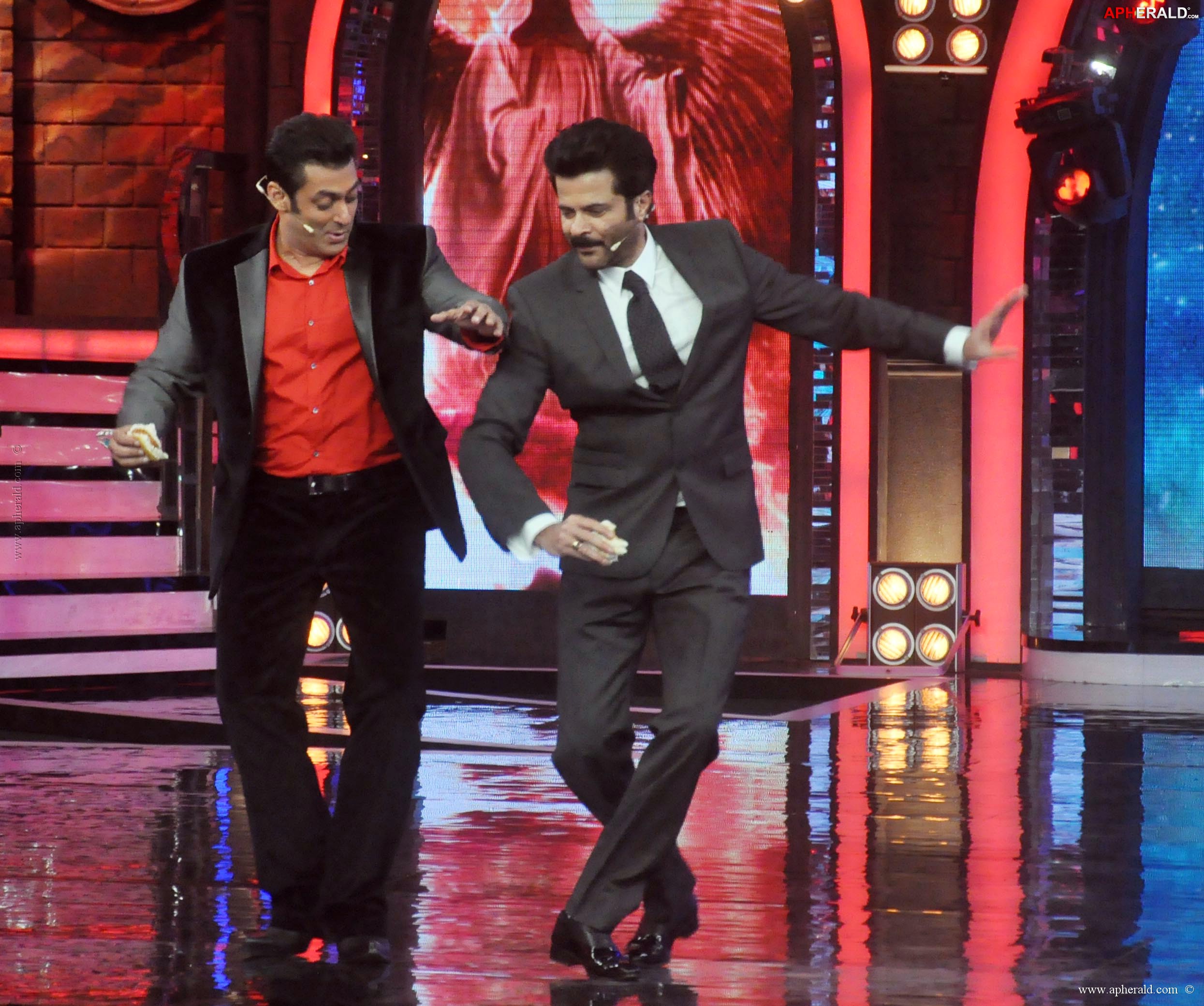 Anil Kapoor on the sets of Bigg Boss 7