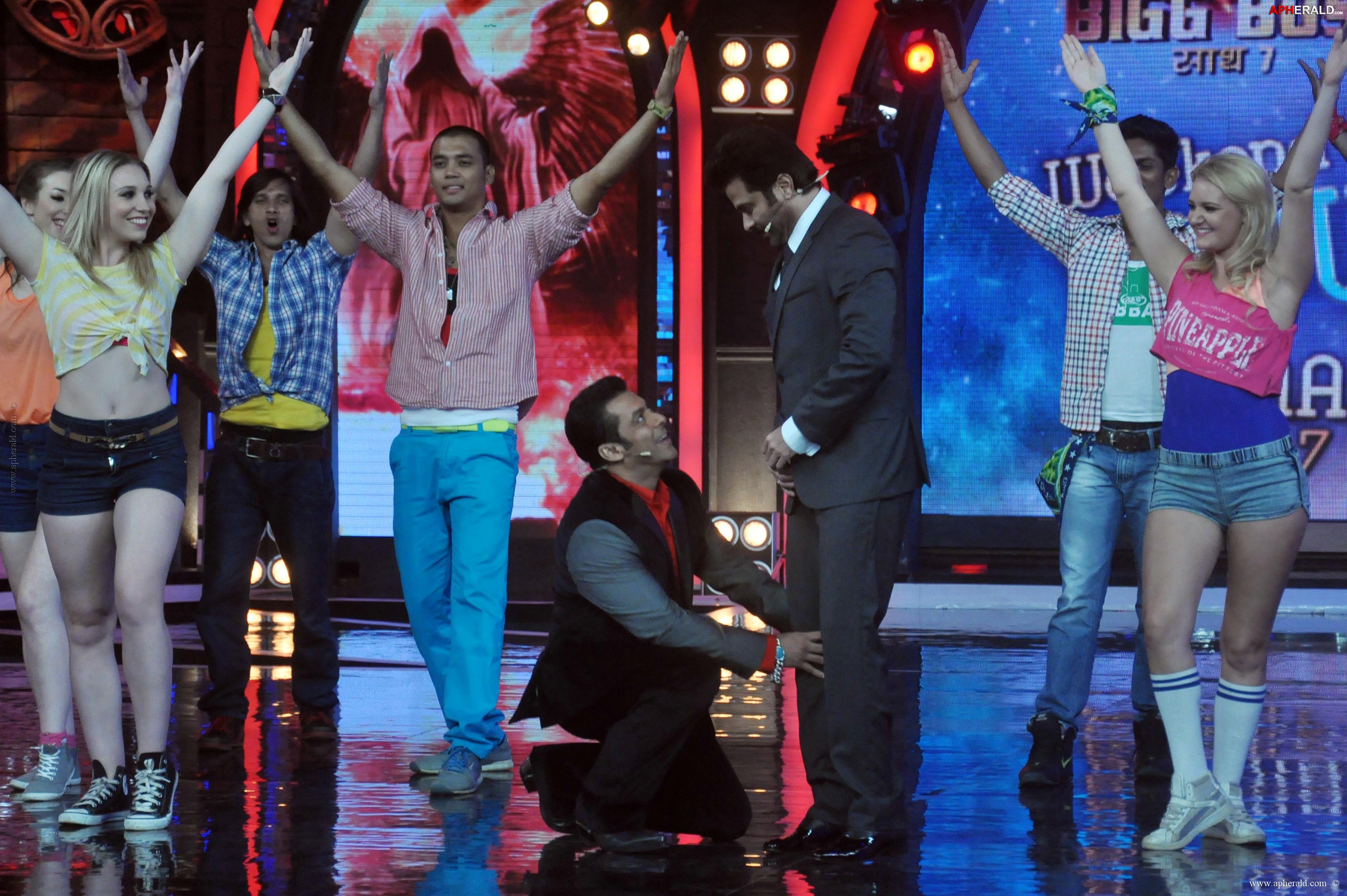 Anil Kapoor on the sets of Bigg Boss 7