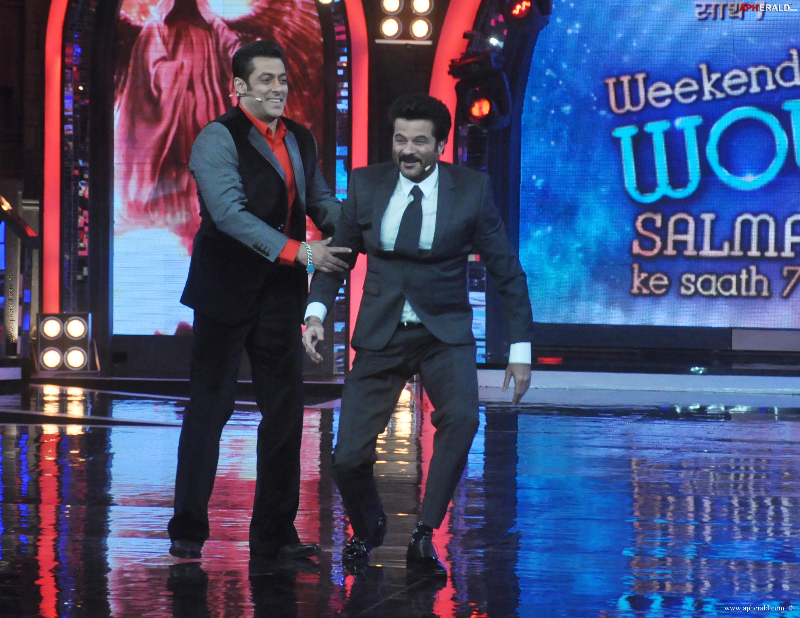 Anil Kapoor on the sets of Bigg Boss 7