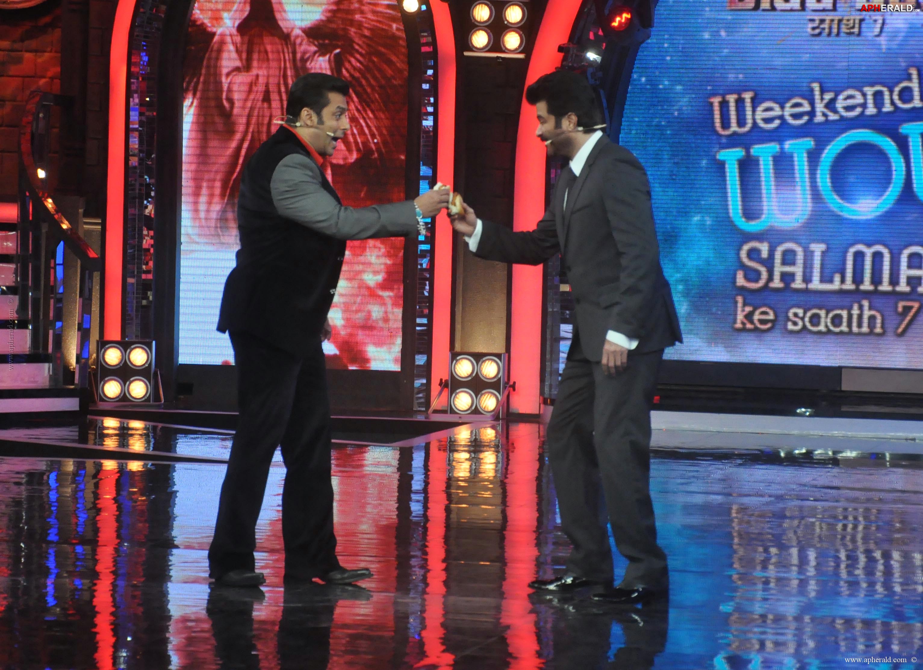 Anil Kapoor on the sets of Bigg Boss 7