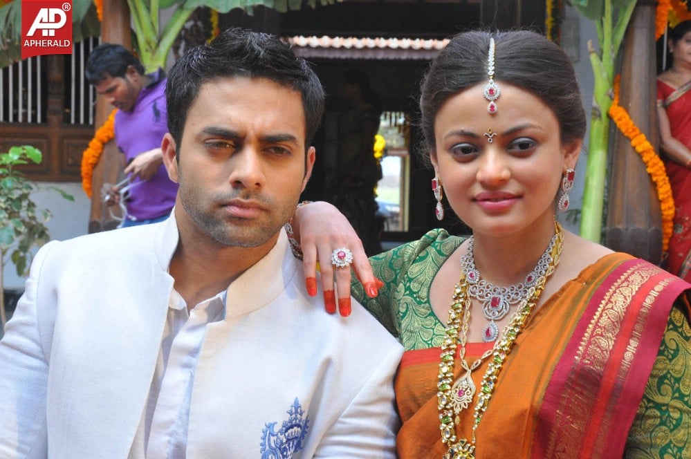Antha Nee Mayalone Movie Shooting Stills