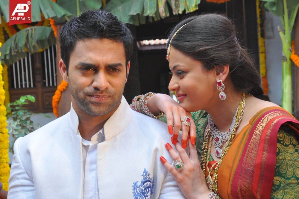 Antha Nee Mayalone Movie Shooting Stills