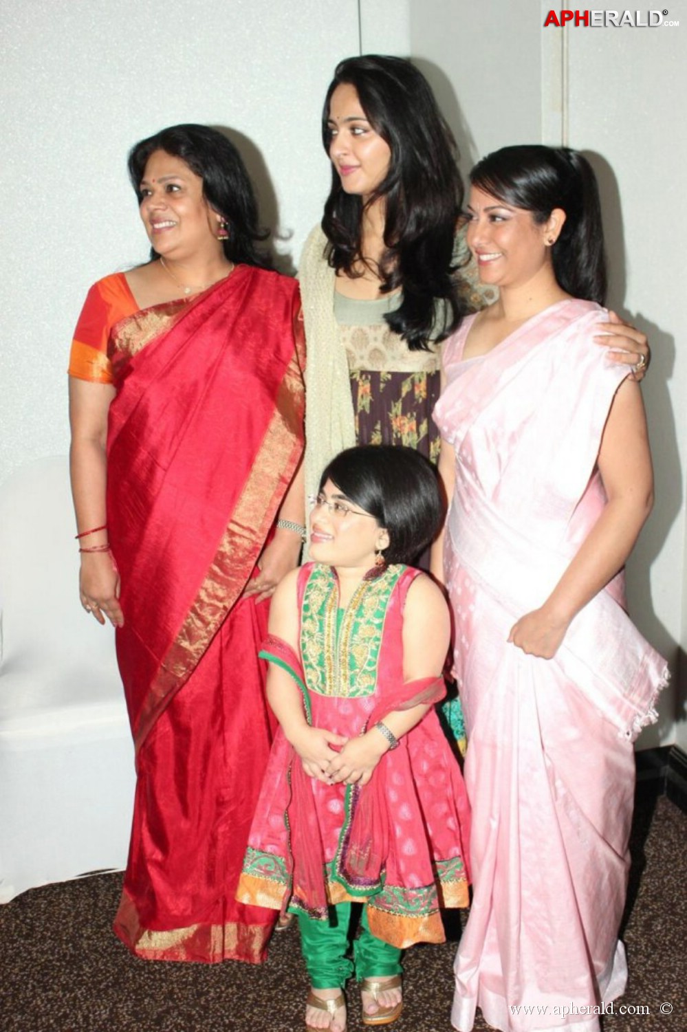 Anushka at Teach AIDS Press Meet Pics