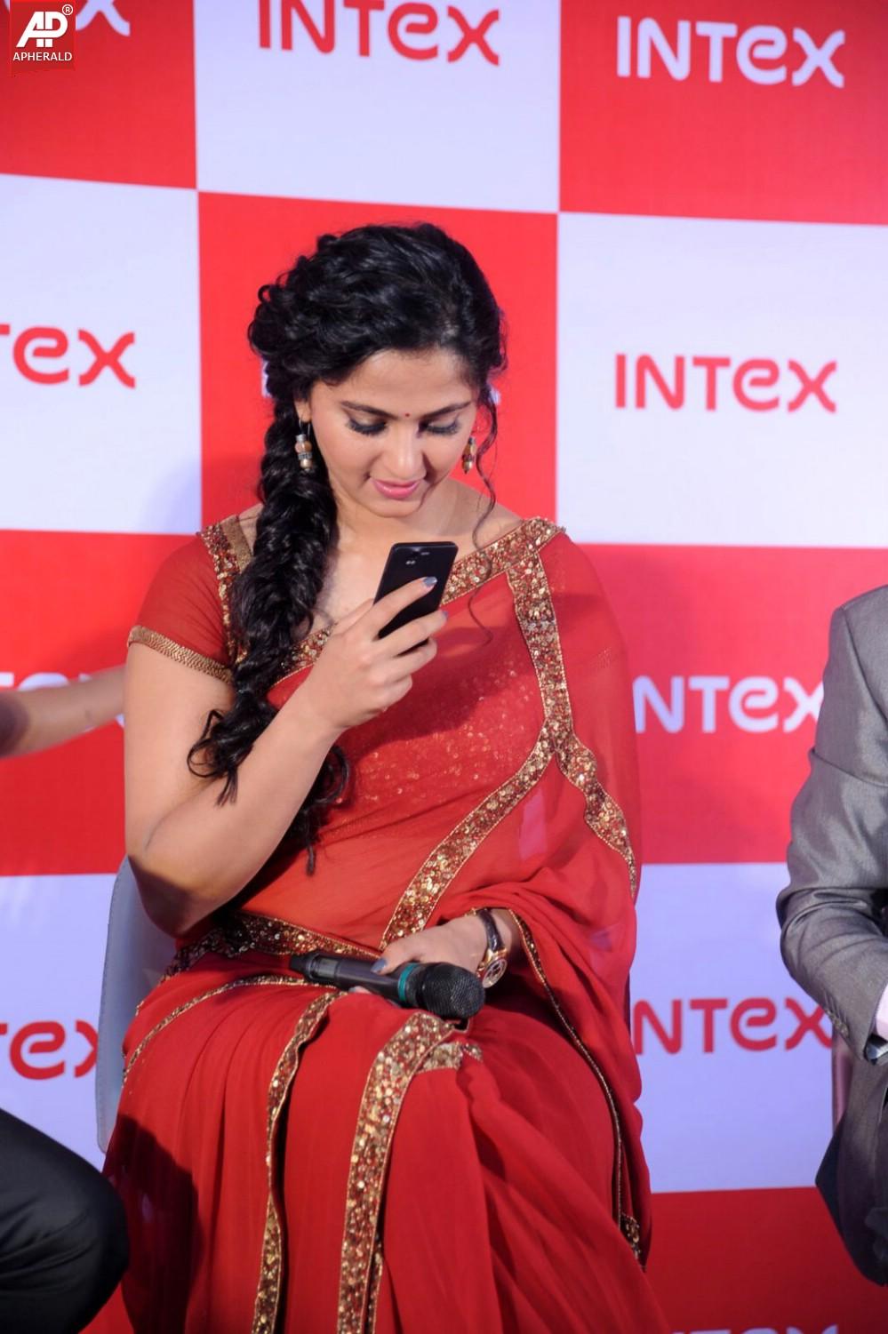 Anushka Launches INTEX Aqua Smartphone
