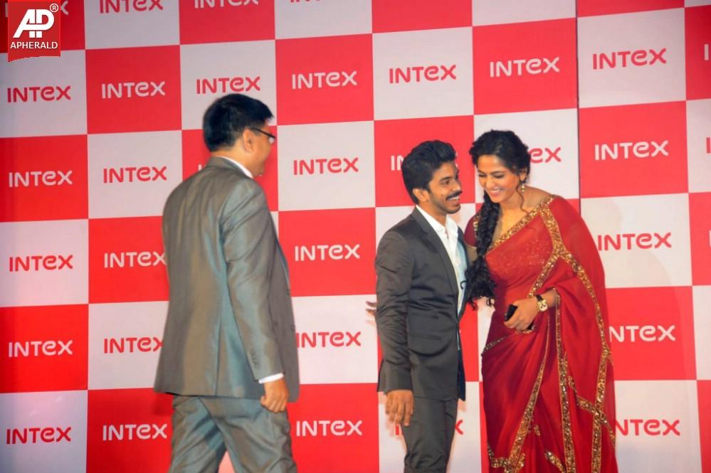 Anushka Launches INTEX Aqua Smartphone