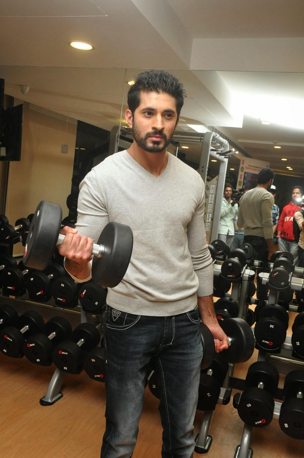 Aravind Krishna at Gold Gym Launch Photos