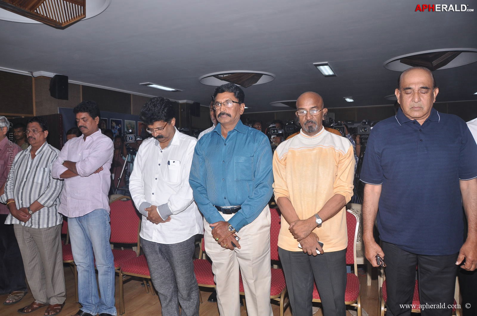 Artists association Condolences to Srihari